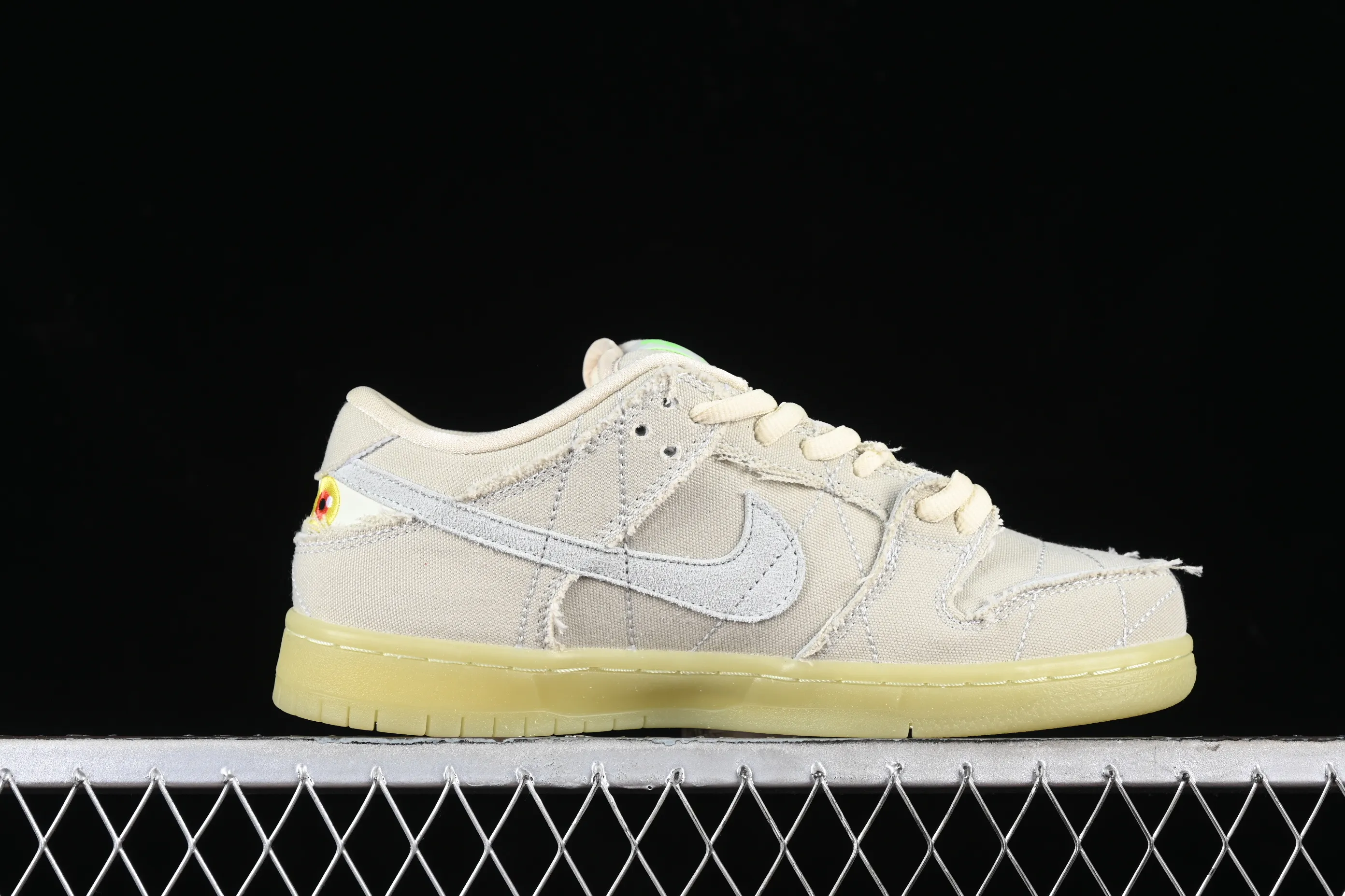 All Categories Nk SB Dunk Series Nk SB Dunk Low Low-top Sneakers K Version Nk SB Dunk Low "Mummy" Mummy SB Smash Backboard Fashion Casual Sneakers DM0774-111